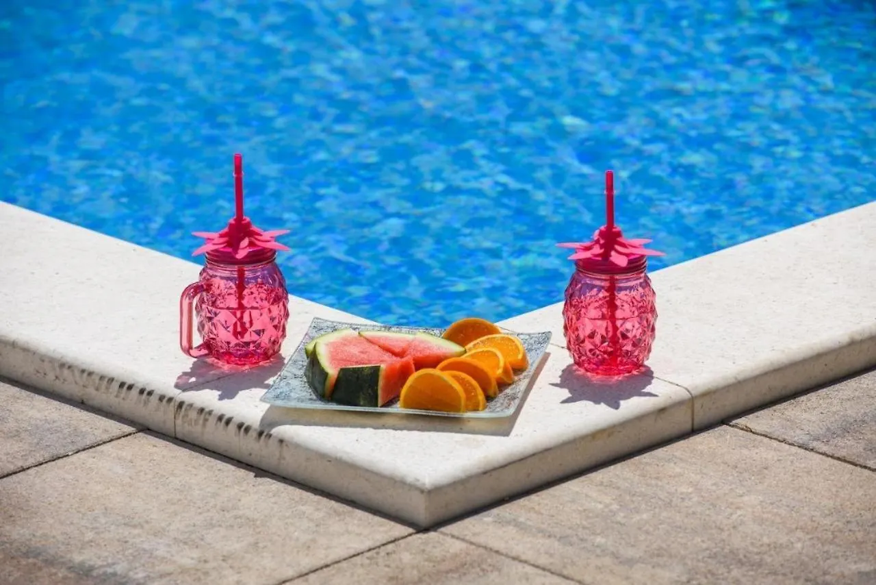 Apartment In Okrug Gornji With Sea View, Balcony, Air Conditioning, Wifi 5134-3 Trogir 0*,  Kroatien